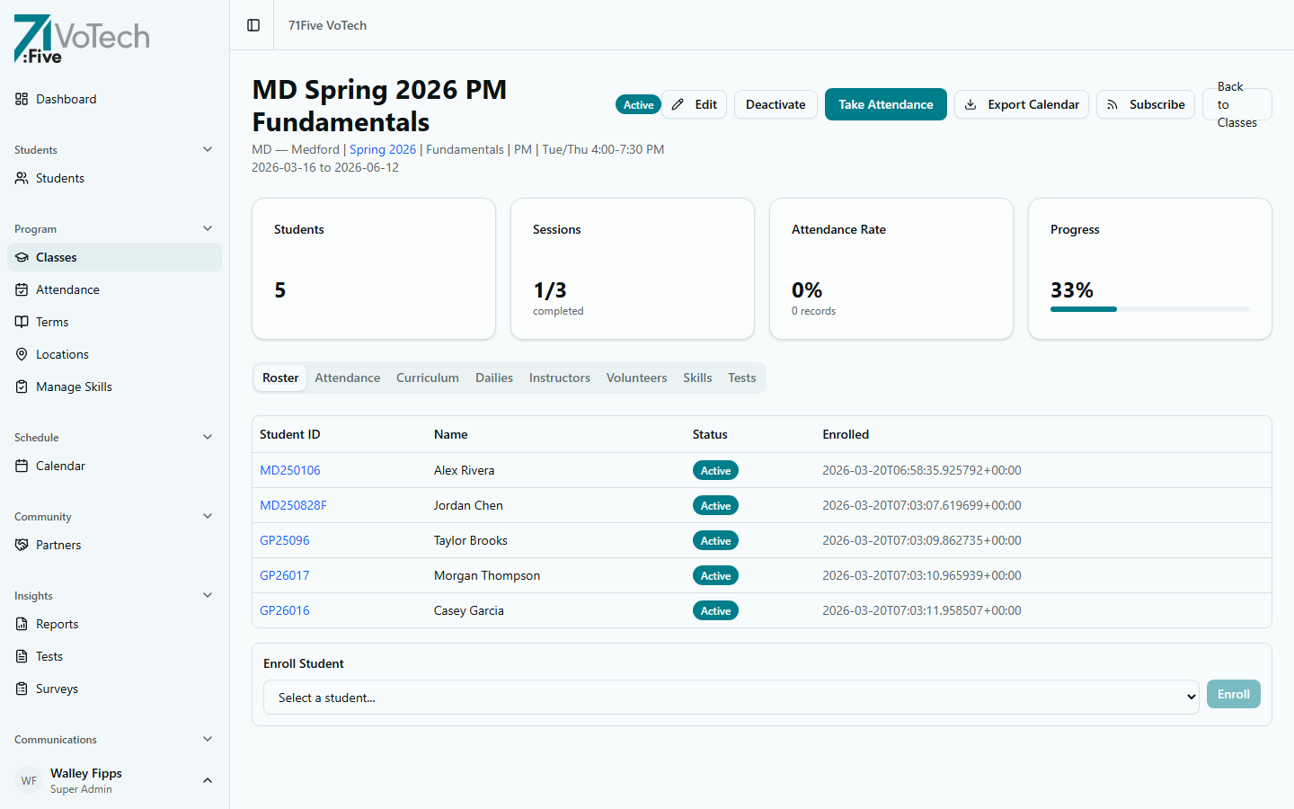Roster tab showing enrolled students with ID, name, status, and enrolled date (light theme)