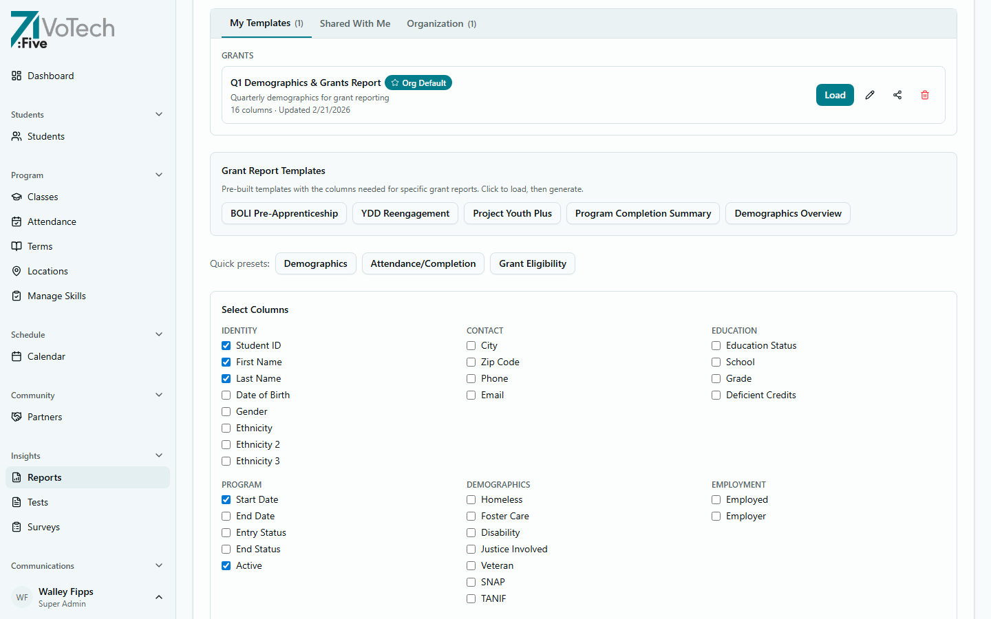 Column selection with checkboxes organized by category (light theme)